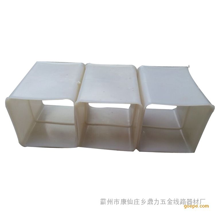 四孔栅格管接头 PE原料四孔格栅管直接