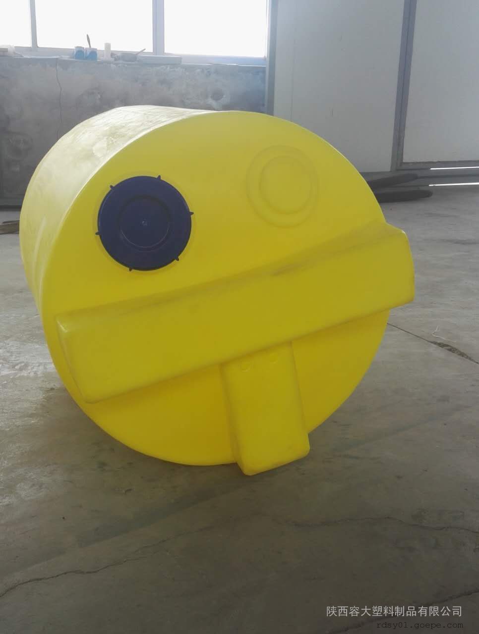 PT-300L塑料水箱 塑料水塔