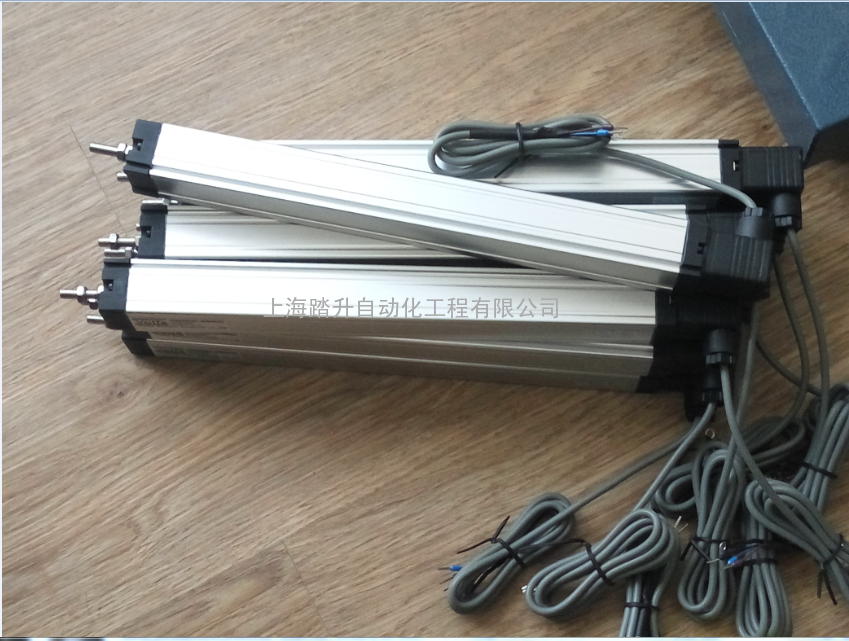 LWF-600/700-A1/V1直线位移传感器